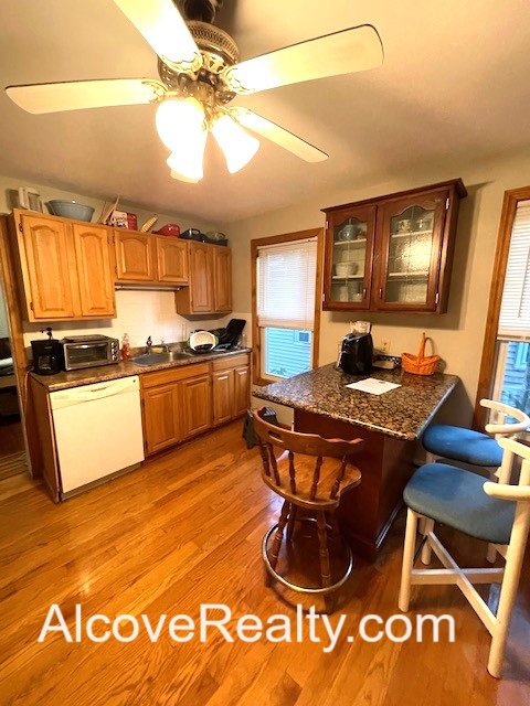 5 bed, 2 bath apartment for rent at 66 Simpson Ave Unit 1, Tufts — photo 1 of 22