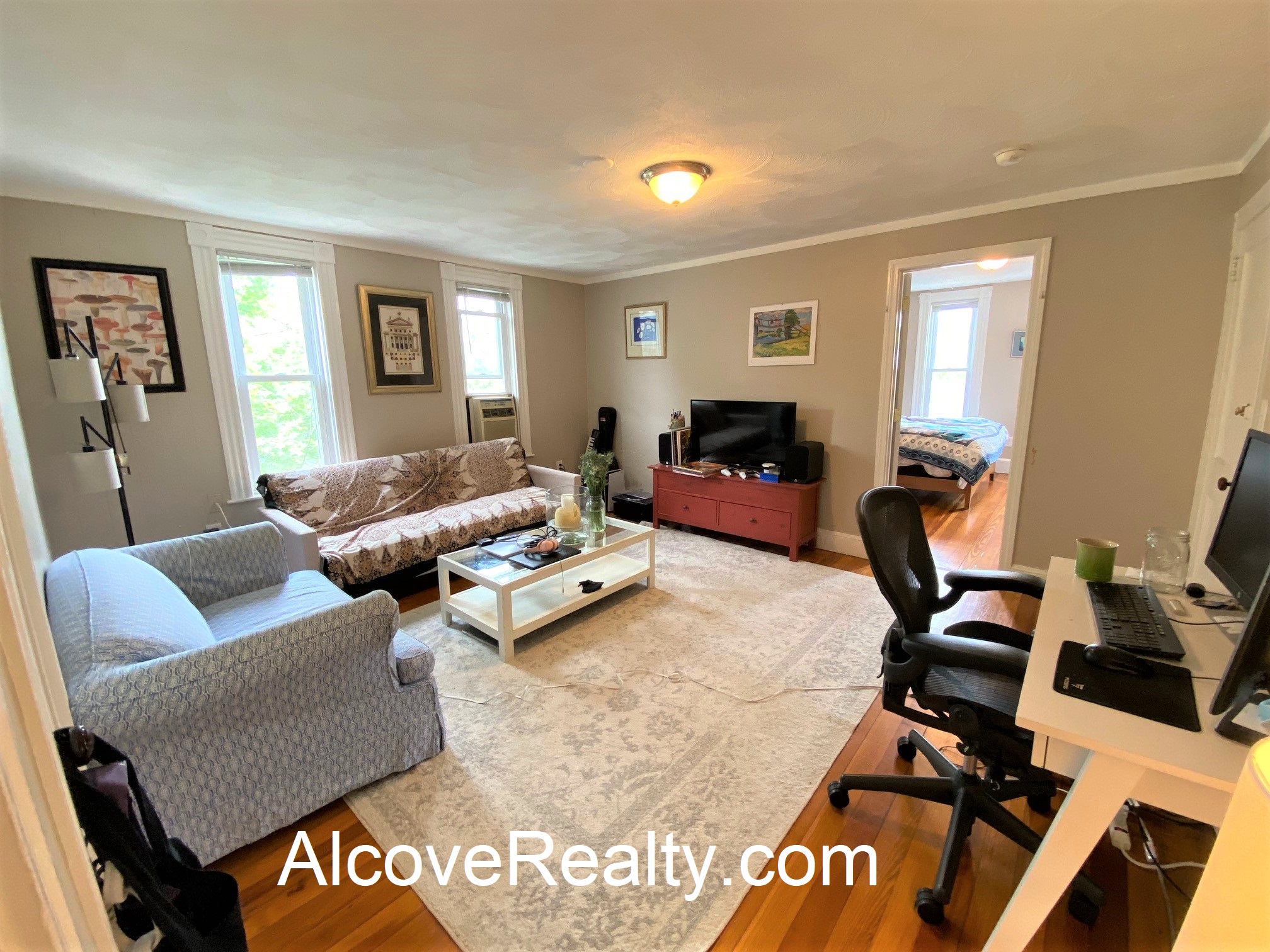 1 bed, 1 bath apartment for rent at 68 Richdale Ave Unit 3, Neighborhood Nine