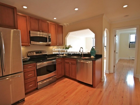 1 bed, 1 bath apartment for rent at 60 Brattle St Unit 201, West Cambridge — photo 2 of 7