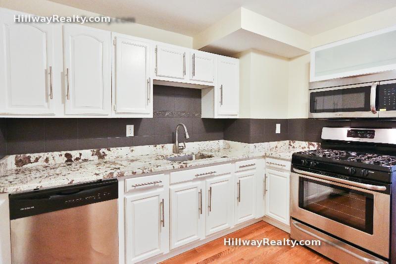 2.5 bed, 1 bath apartment for rent at 365 Meridian St Unit 2, East Boston — photo 1 of 6