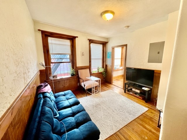 1 bed, 1 bath apartment for rent at 4 Garden Ct Unit 2A, North End — photo 1 of 17