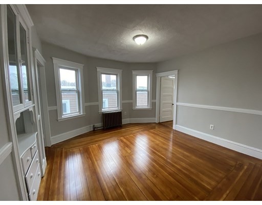 4 bed, 1 bath apartment for rent at 38 Bellevue St Unit 3, Dorchester — photo 1 of 11