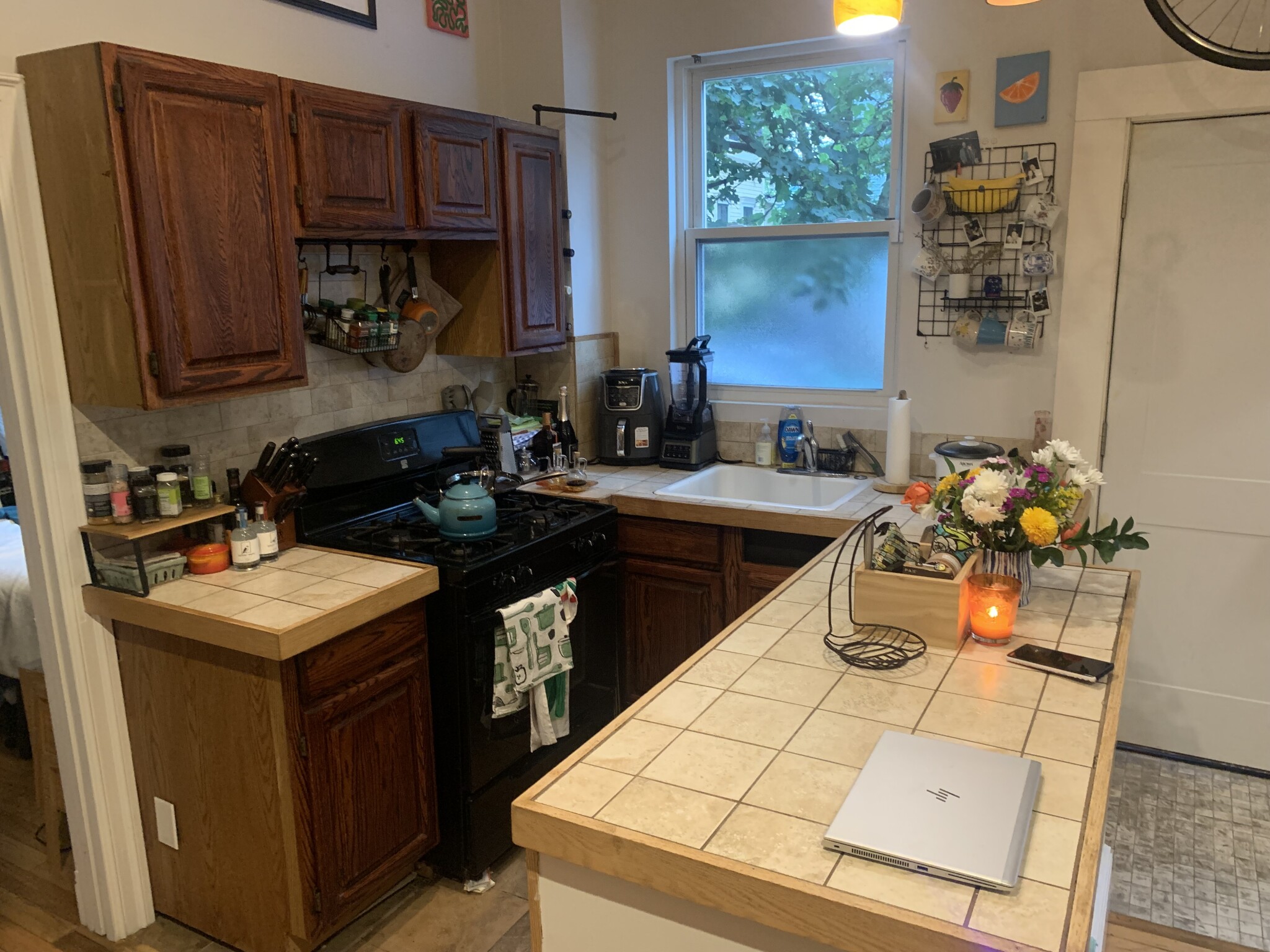 1 bed, 1 bath apartment for rent at 91 Pleasant St Unit 1, Cambridgeport — photo 1 of 6