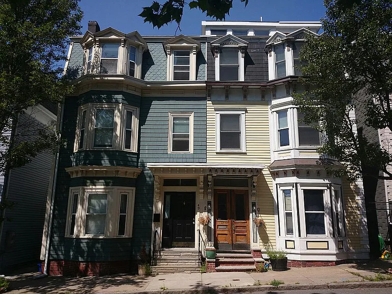 4 bed, 3 bath apartment for rent at 47 Old Harbor St Unit 1, South Boston — photo 9 of 15