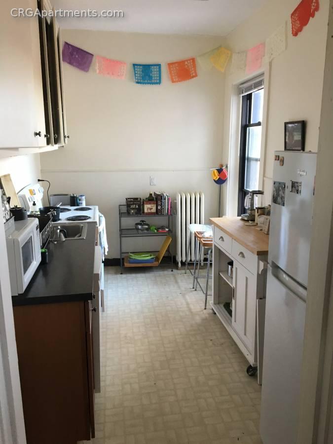 2 bed, 1 bath apartment for rent at 1039 Massachusetts Ave Unit 203, Harvard Square