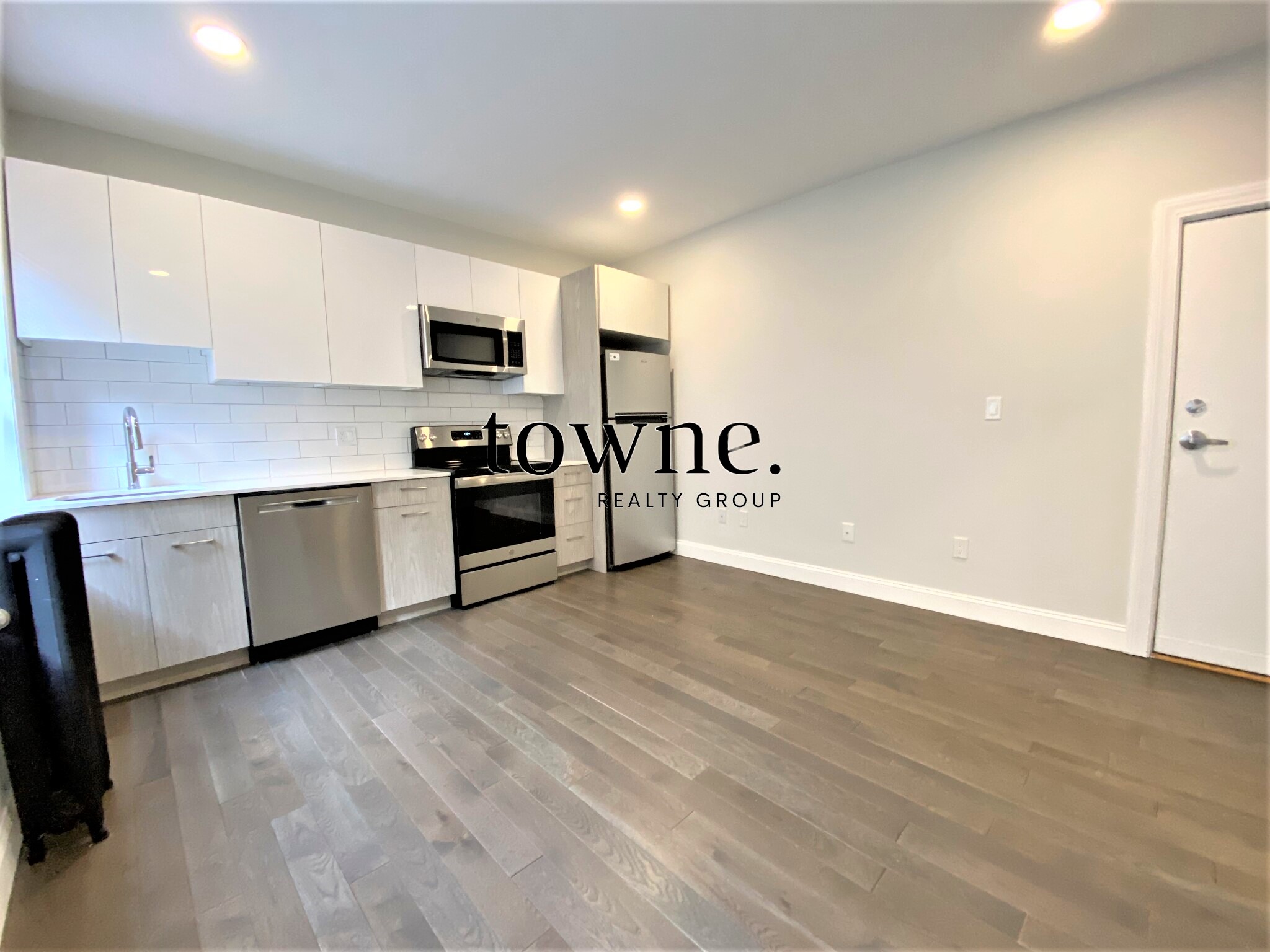 Studio bed, 1 bath apartment for rent at 51 Queensberry St Unit 14A, Fenway