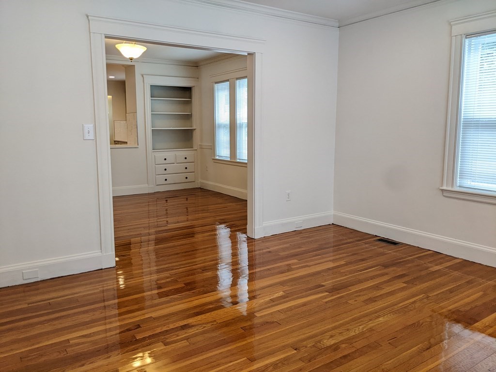 2 bed, 1 bath apartment for rent at 1 Hillview Ave Unit 1, Roslindale — photo 3 of 12