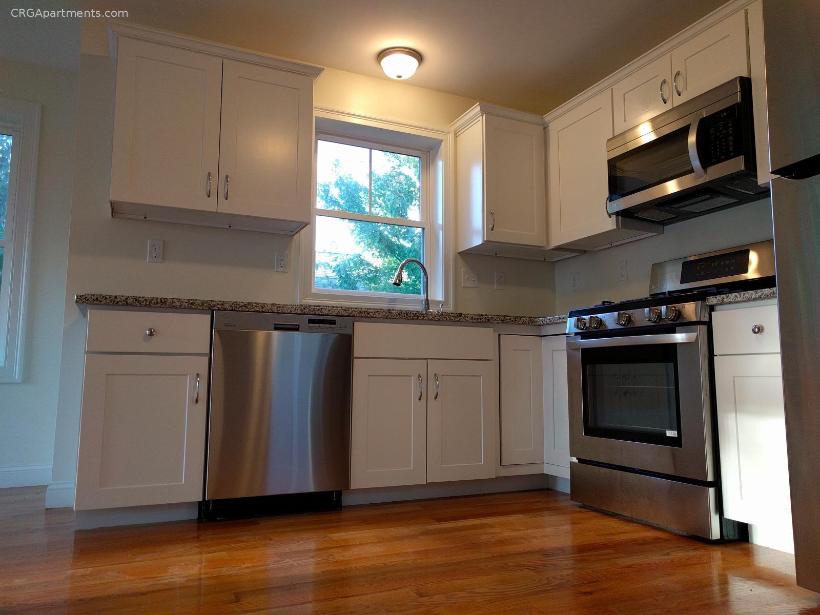 2 bed, 1 bath apartment for rent at 24 Beacon Pl Unit 3T, Ward Two