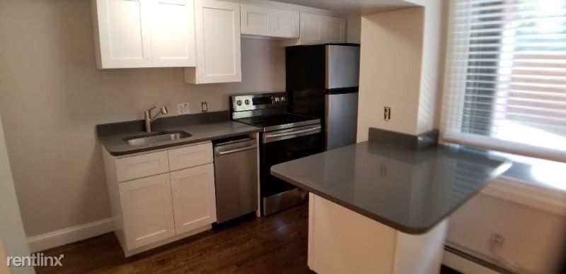 1 bed, 1 bath apartment for rent at 345 Harvard St Unit 1BX, Harvard Square