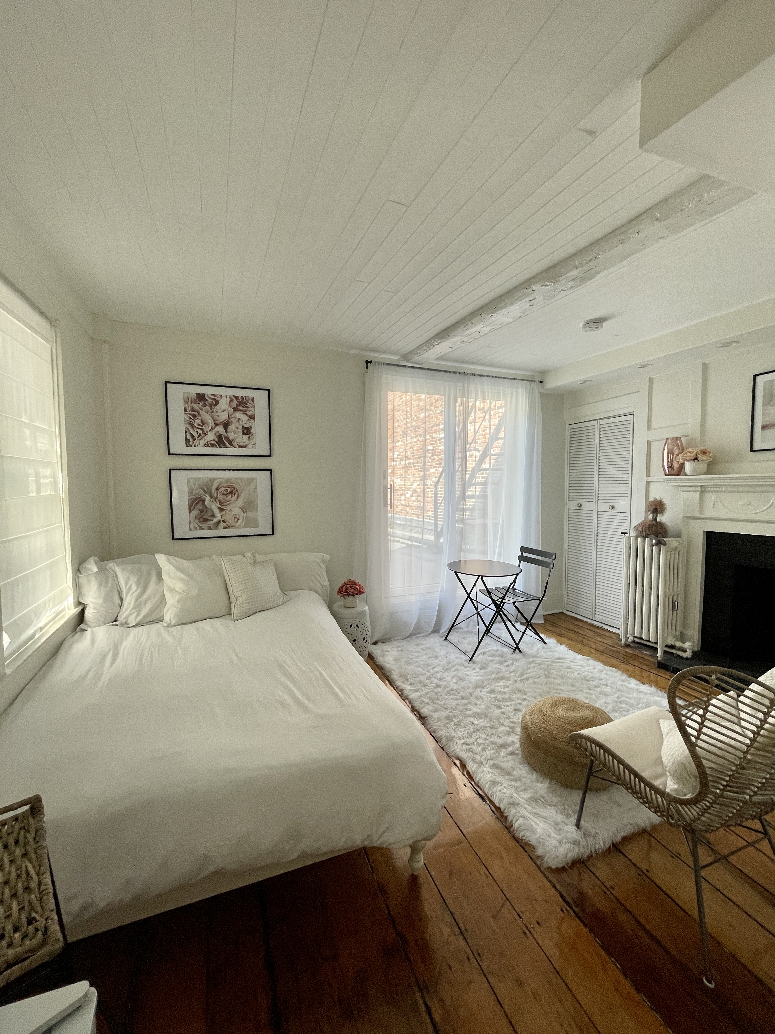 Studio bed, 1 bath apartment for rent at 36 Joy St Unit 3R, Beacon Hill — photo 1 of 19