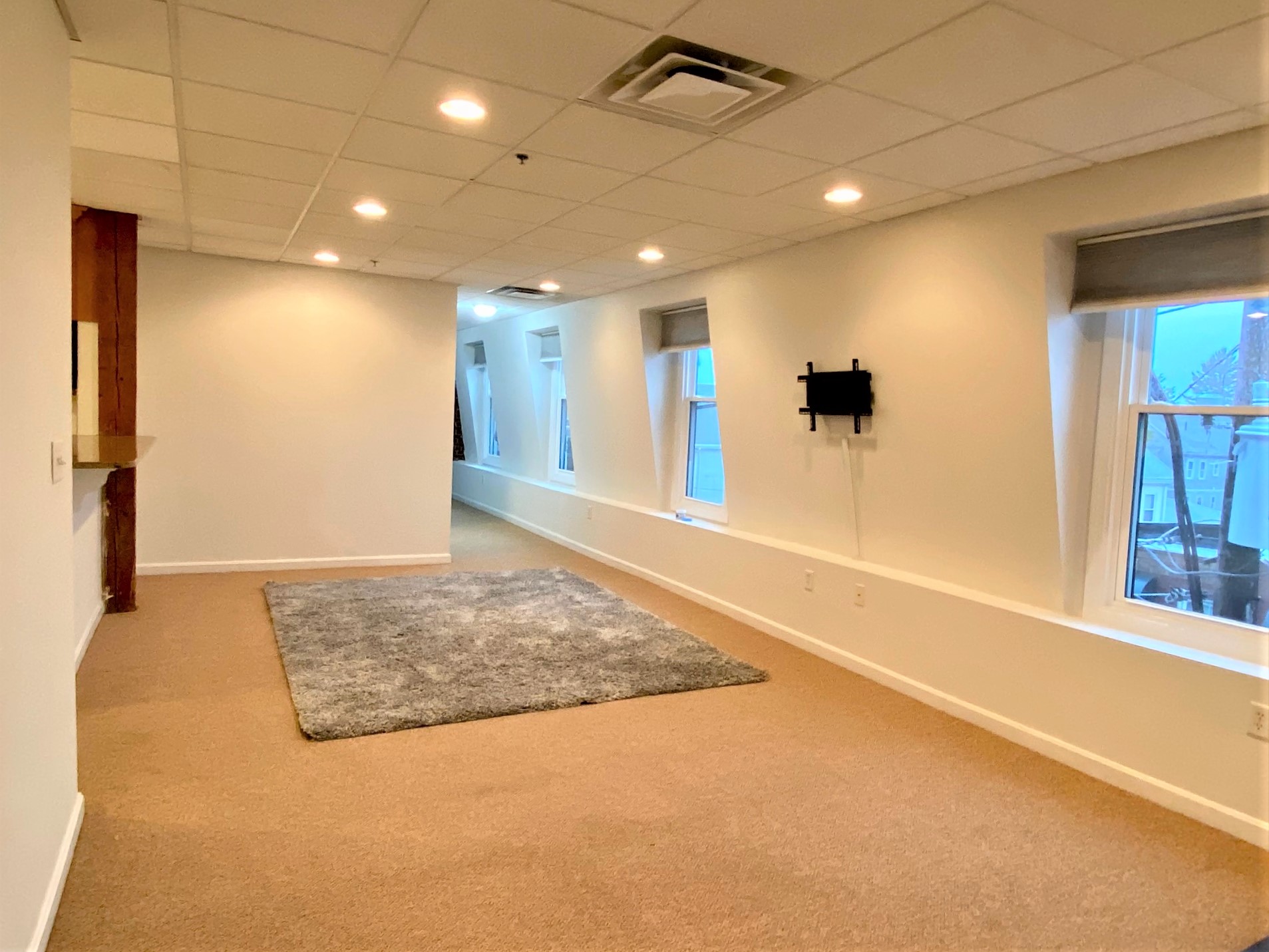 2 bed, 1 bath apartment for rent at 379 Main St Unit 3, Medford — photo 8 of 12