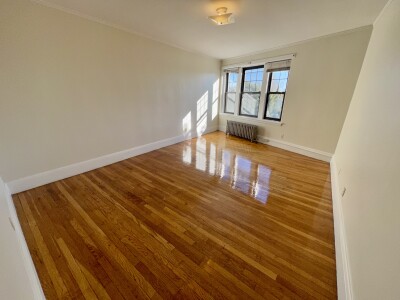 2 bed, 1 bath apartment for rent at 349 Pleasant St Unit B1-19, Malden — photo 5 of 16