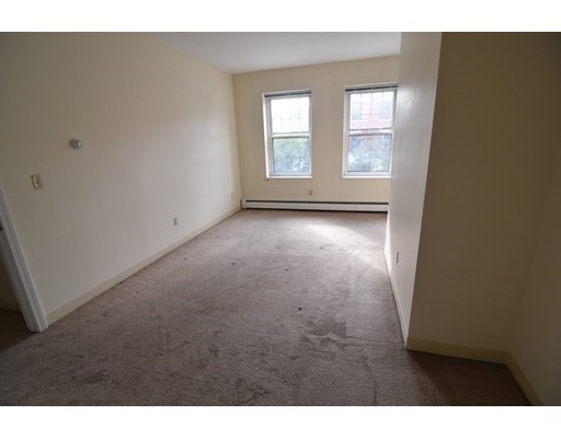 2 bed, 1 bath apartment for rent at 171 Harvard St Unit 4, Coolidge Corner — photo 11 of 12