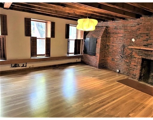 2 bed, 1 bath apartment for rent at 162 Commercial St Unit 2, Waterfront — photo 17 of 22
