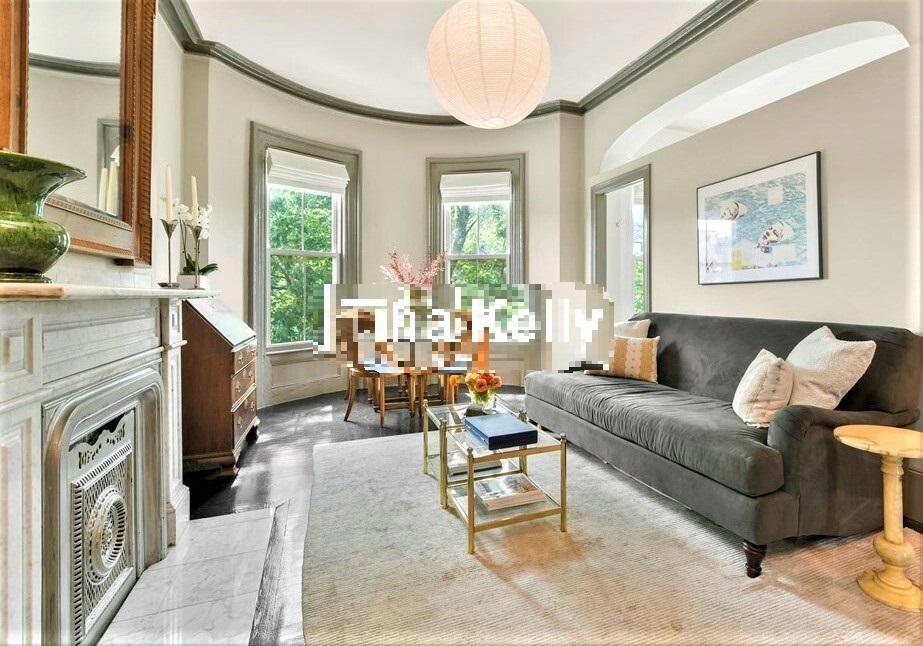3 bed, 2 bath apartment for rent at 209 W Newton Unit 2, Back Bay — photo 1 of 4