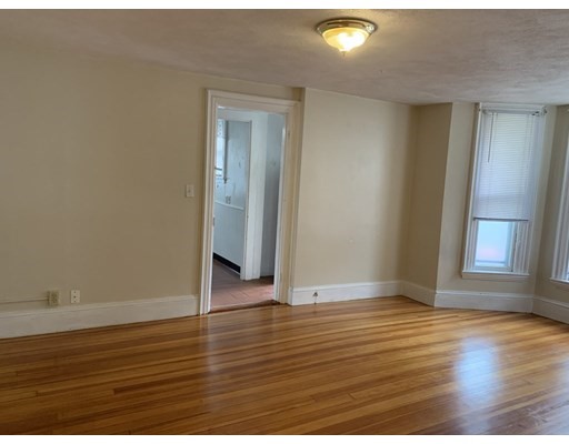 1 bed, 1 bath apartment for rent at 17 Channing St Unit 1, Newton — photo 19 of 20