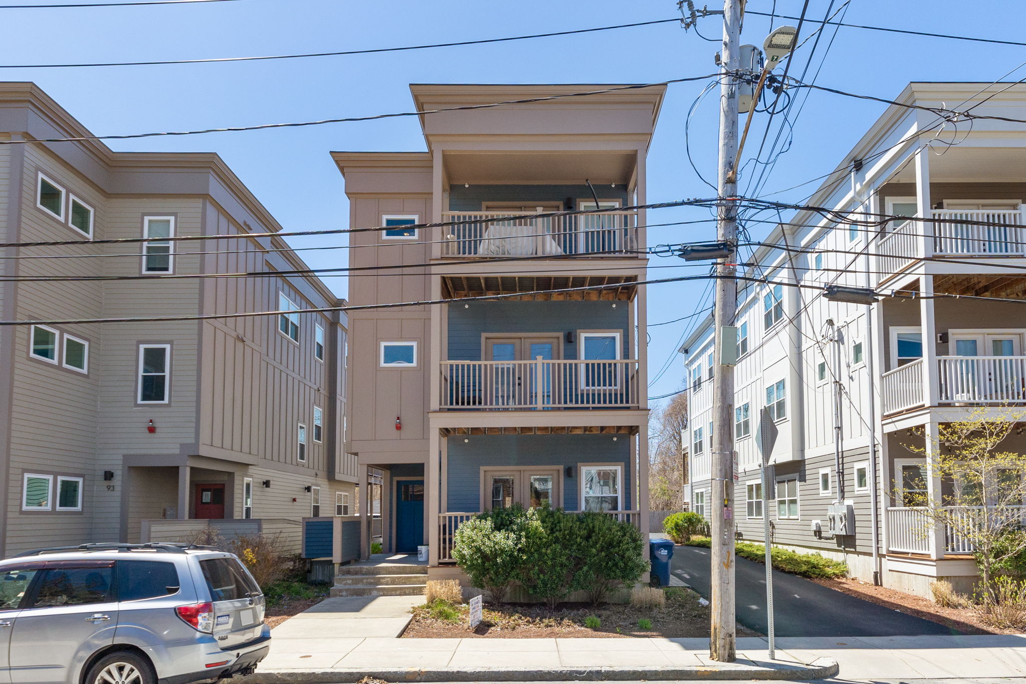 2 bed, 2 bath apartment for rent at 89 Brookley Rd Unit 2, Jamaica Plain — photo 3 of 20