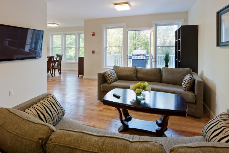 1 bed, 1 bath apartment for rent at 87 New St Unit 405, North Cambridge — photo 1 of 11