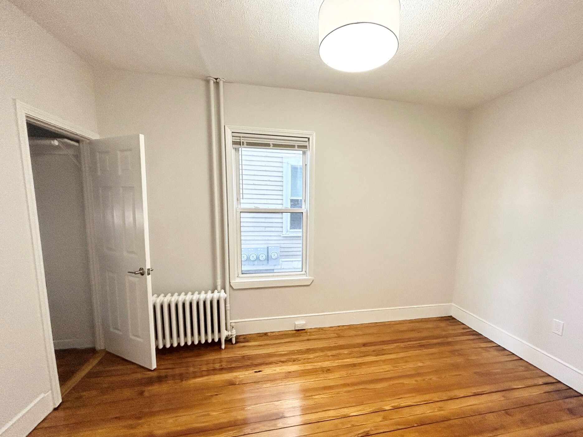 4 bed, 2 bath apartment for rent at 151 East Cottage St Unit 2, Dorchester — photo 6 of 11