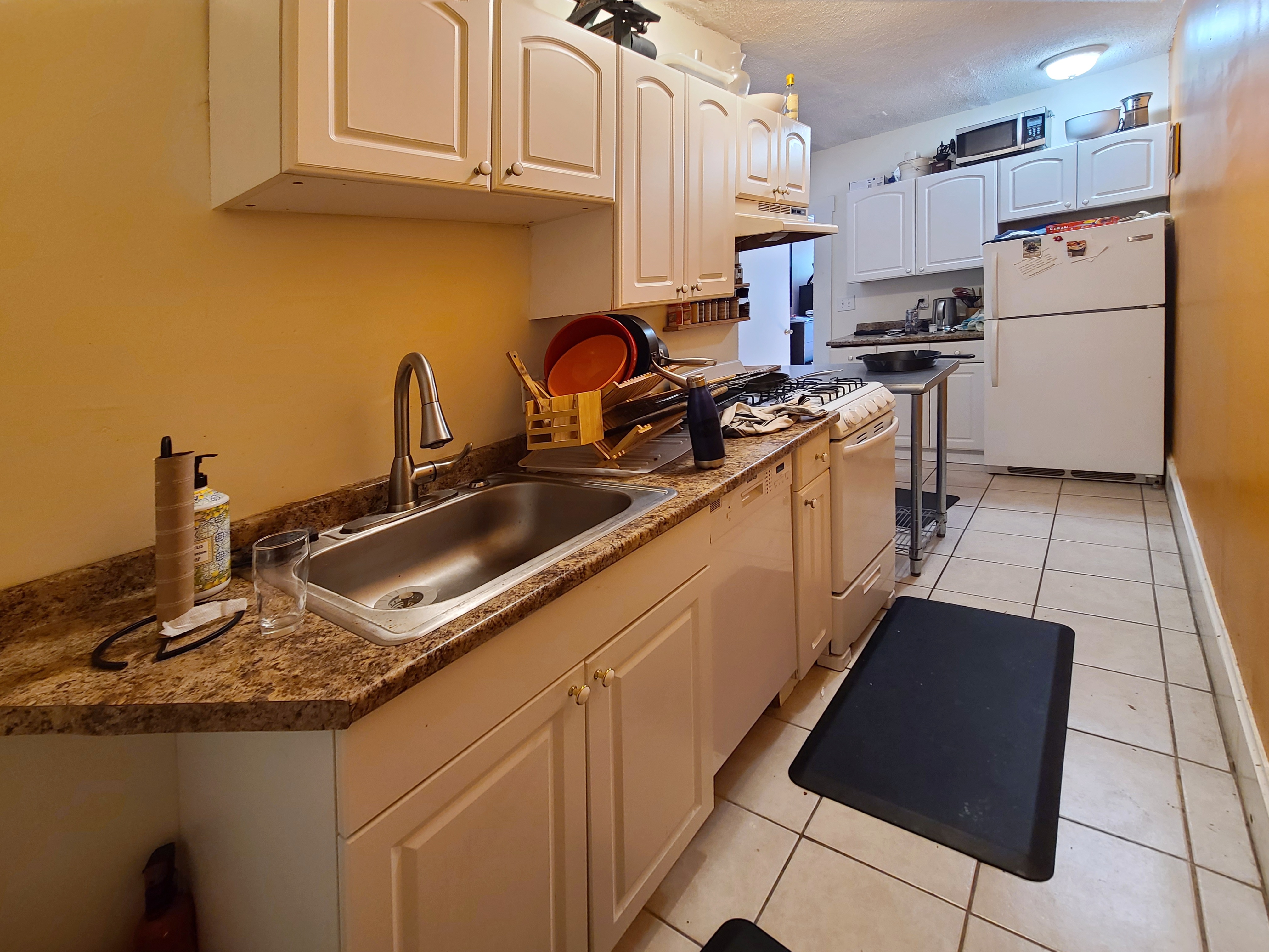 2 bed, 1 bath apartment for rent at 132 Oxford St Unit 1, Porter Square — photo 3 of 10