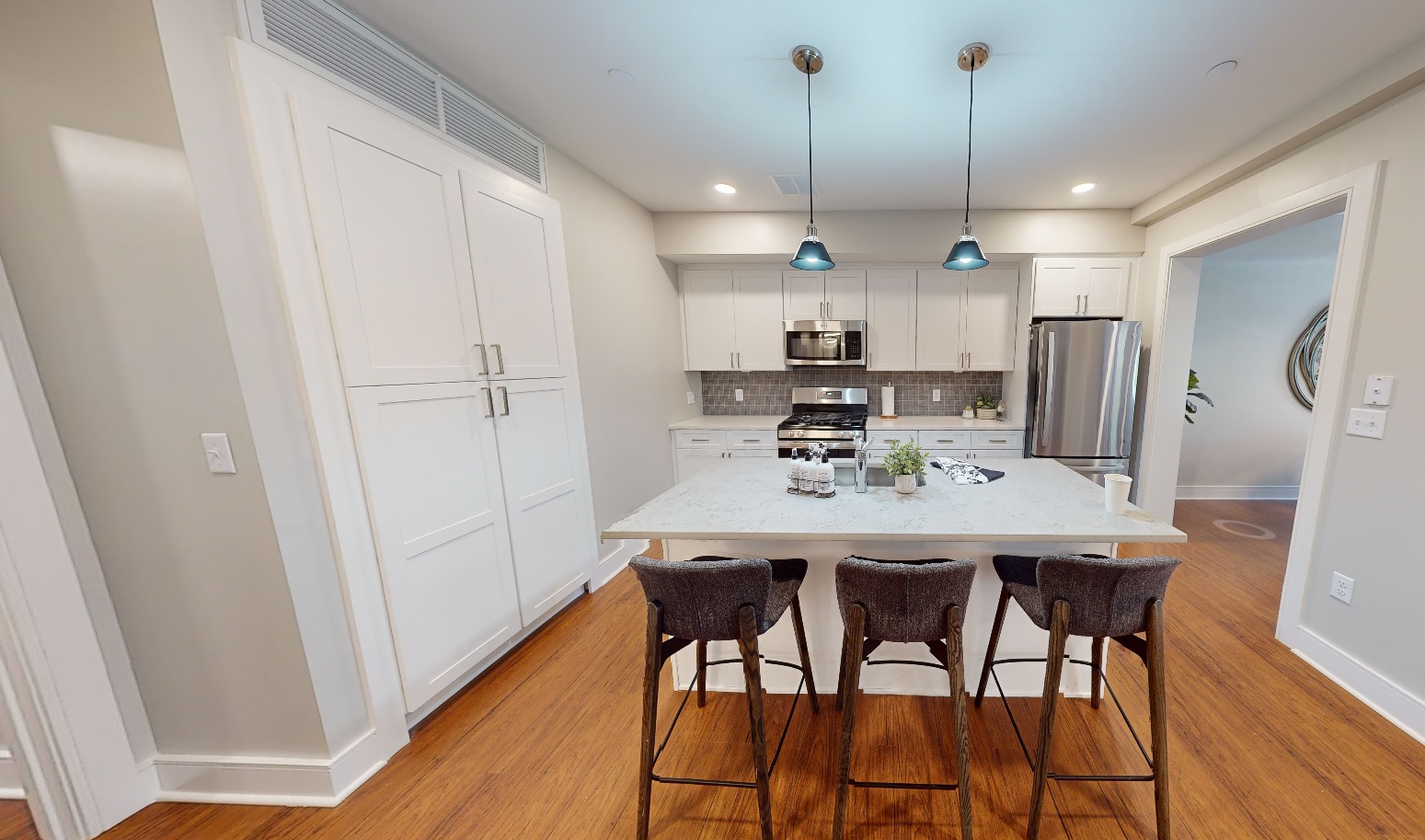 3 bed, 3.5 bath apartment for rent at 392 Harvard St Unit T, Mid Cambridge — photo 2 of 18