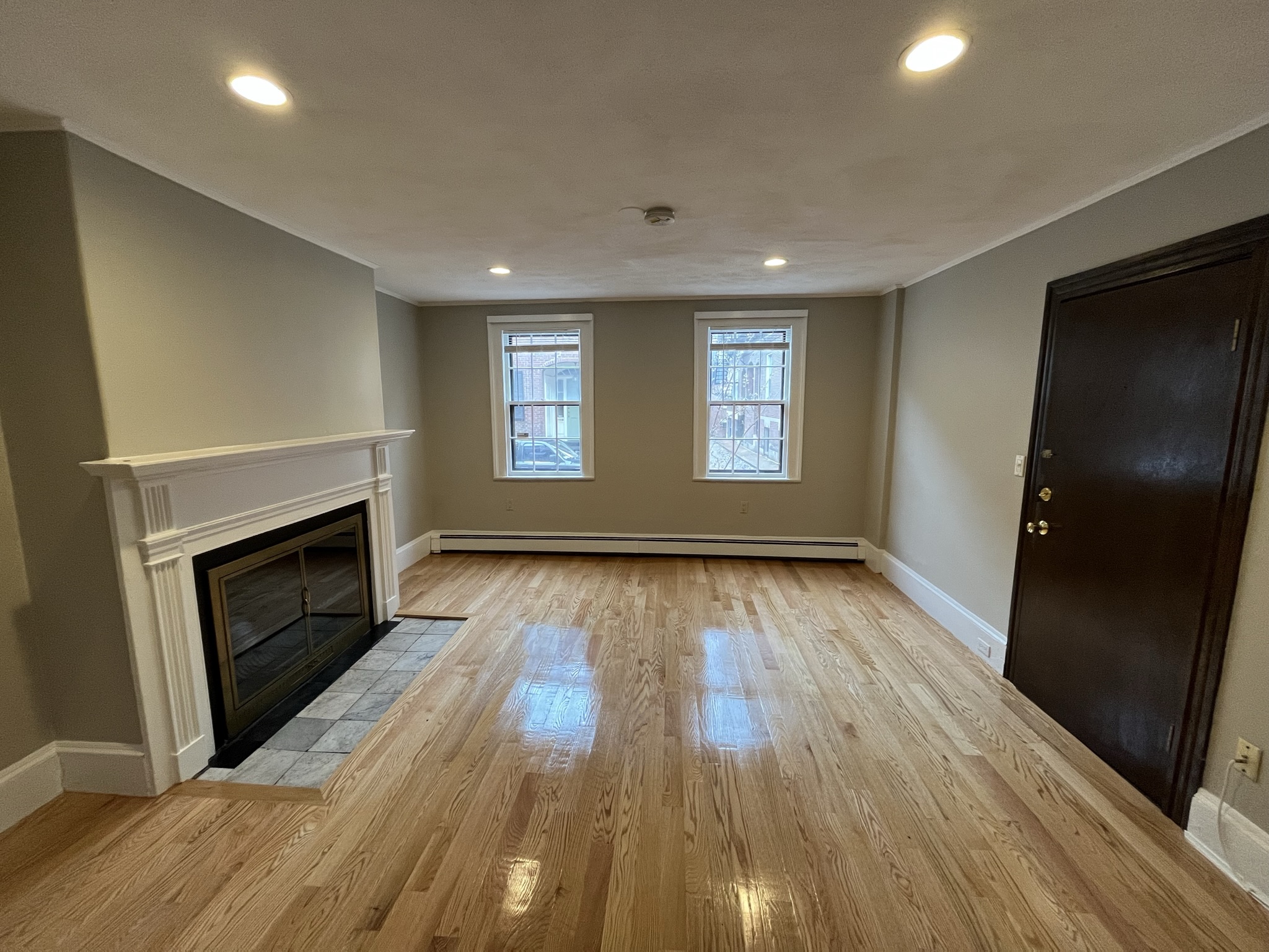 1 bed, 1 bath apartment for rent at 23 Fayette St Unit 1, Back Bay — photo 1 of 4