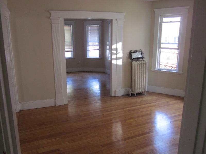 7 bed, 2 bath apartment for rent at 53 Bristol Rd Unit 02, Medford — photo 1 of 5