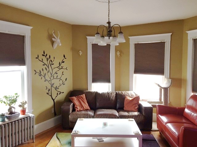 2 bed, 1 bath apartment for rent at 604 Main St Unit 2, Medford — photo 2 of 14