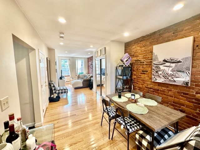 2 bed, 1 bath apartment for rent at 174 Salem St Unit 3, North End — photo 1 of 21