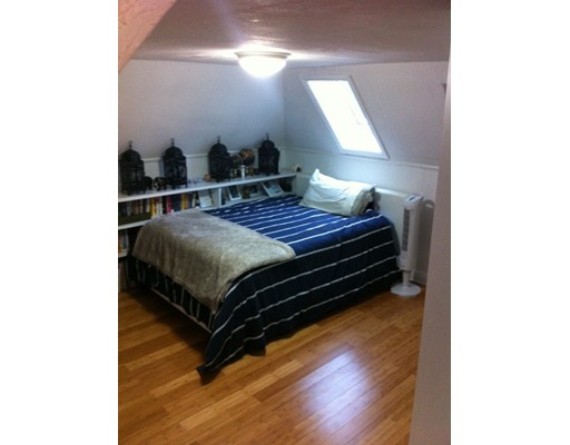 1 bed, 1 bath apartment for rent at 59 Surrey St Unit 3, Brighton — photo 18 of 23