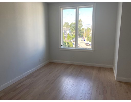 2 bed, 2 bath apartment for rent at 4383 Washington Unit 2, Roslindale — photo 8 of 11