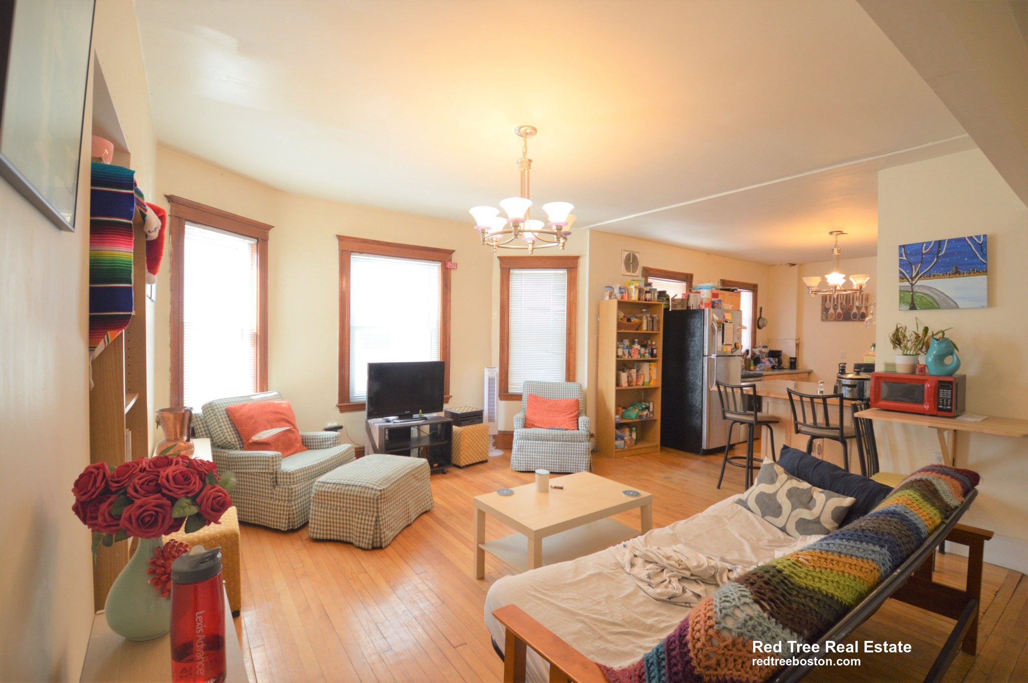 331 Faneuil St, Oak Square