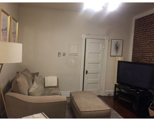 1 bed, 1 bath apartment for rent at 187 St Botolph St Unit 6, Back Bay — photo 10 of 12