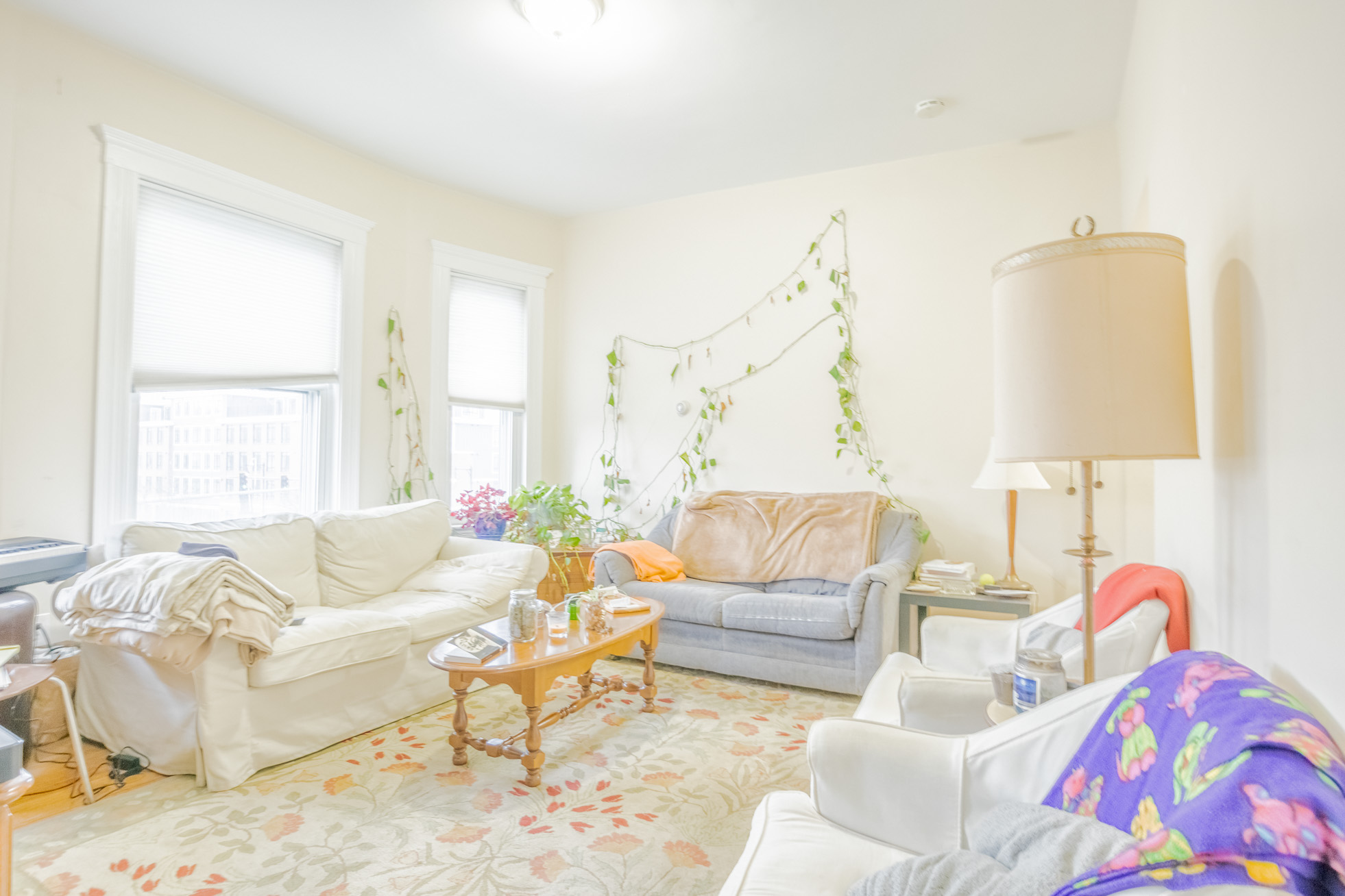 4 bed, 1 bath apartment for rent at 746 Bennington St Unit 3, East Boston