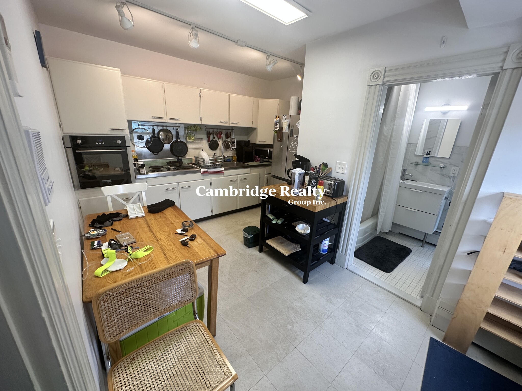 Studio bed, 1 bath apartment for rent at 27 Meacham Rd Unit 2R, North Cambridge — photo 1 of 29