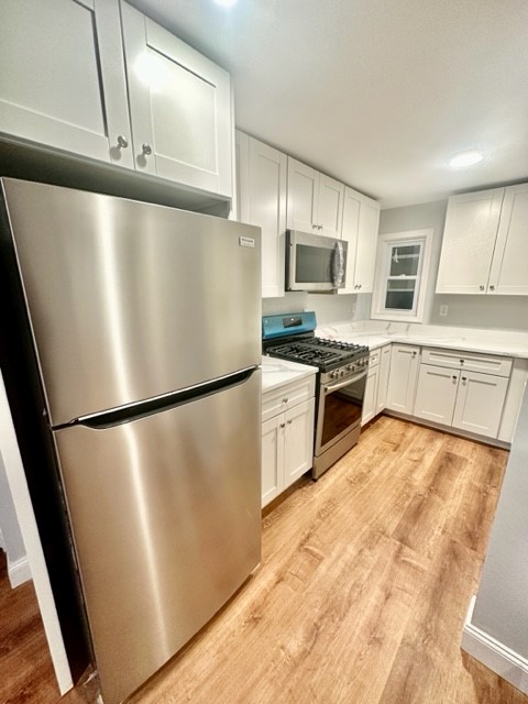 3 bed, 2 bath apartment for rent at 29 Thacher St Unit 3, North End — photo 1 of 20