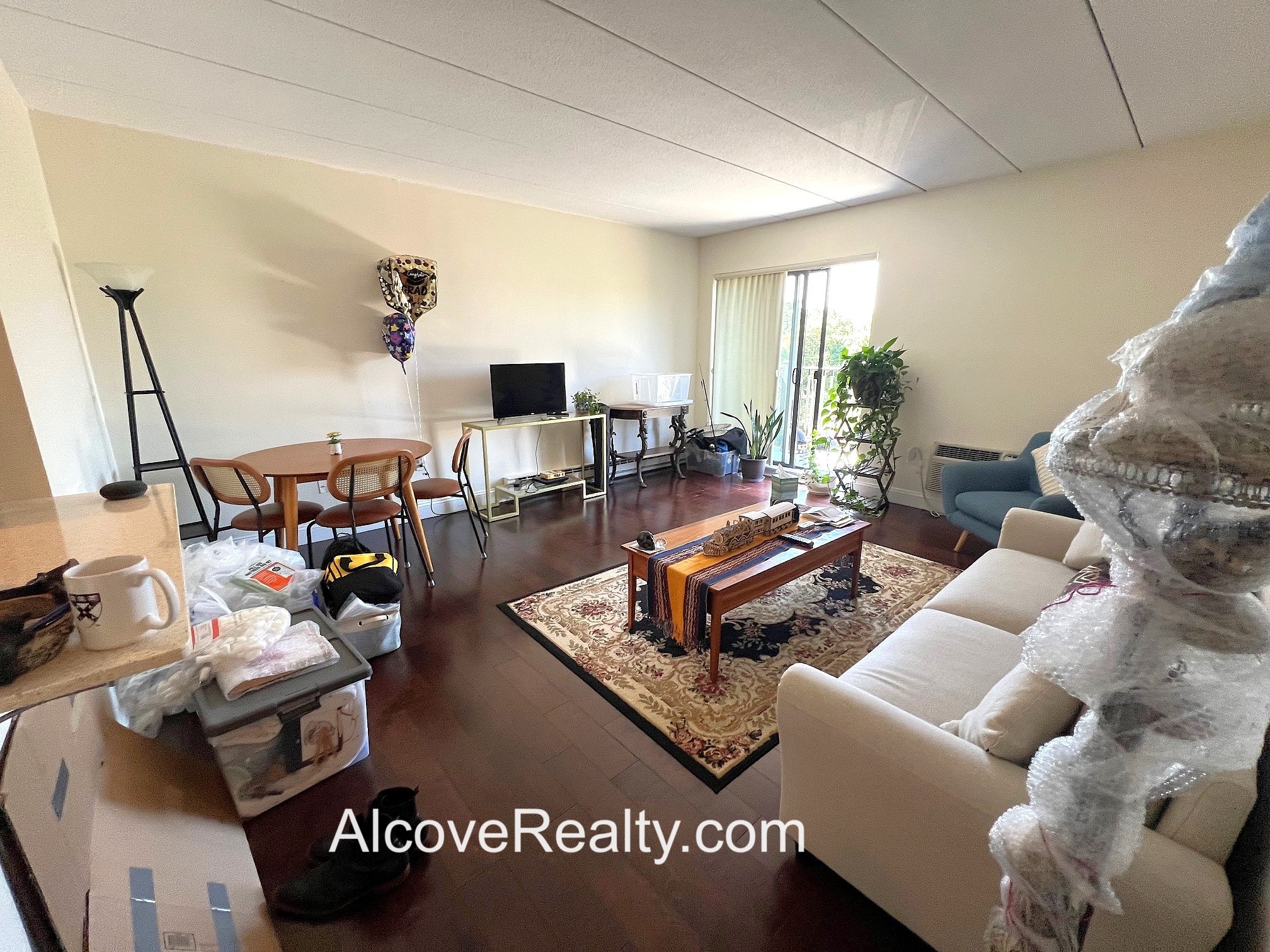 2 bed, 1 bath apartment for rent at 60 Pleasant St Unit 501, Arlington
