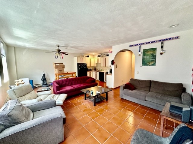 1 bed, 1 bath apartment for rent at 110 Salem St Unit 2, North End — photo 1 of 22