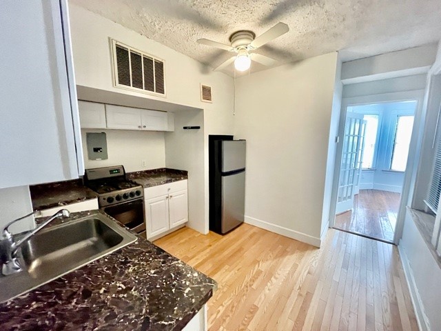 1 bed, 1 bath apartment for rent at 20 Stillman St Unit 2F, North End — photo 2 of 8