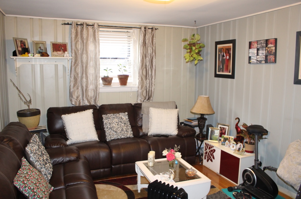 1 bed, 1 bath apartment for rent at 15 Park Vale Ave Unit 2B, Allston