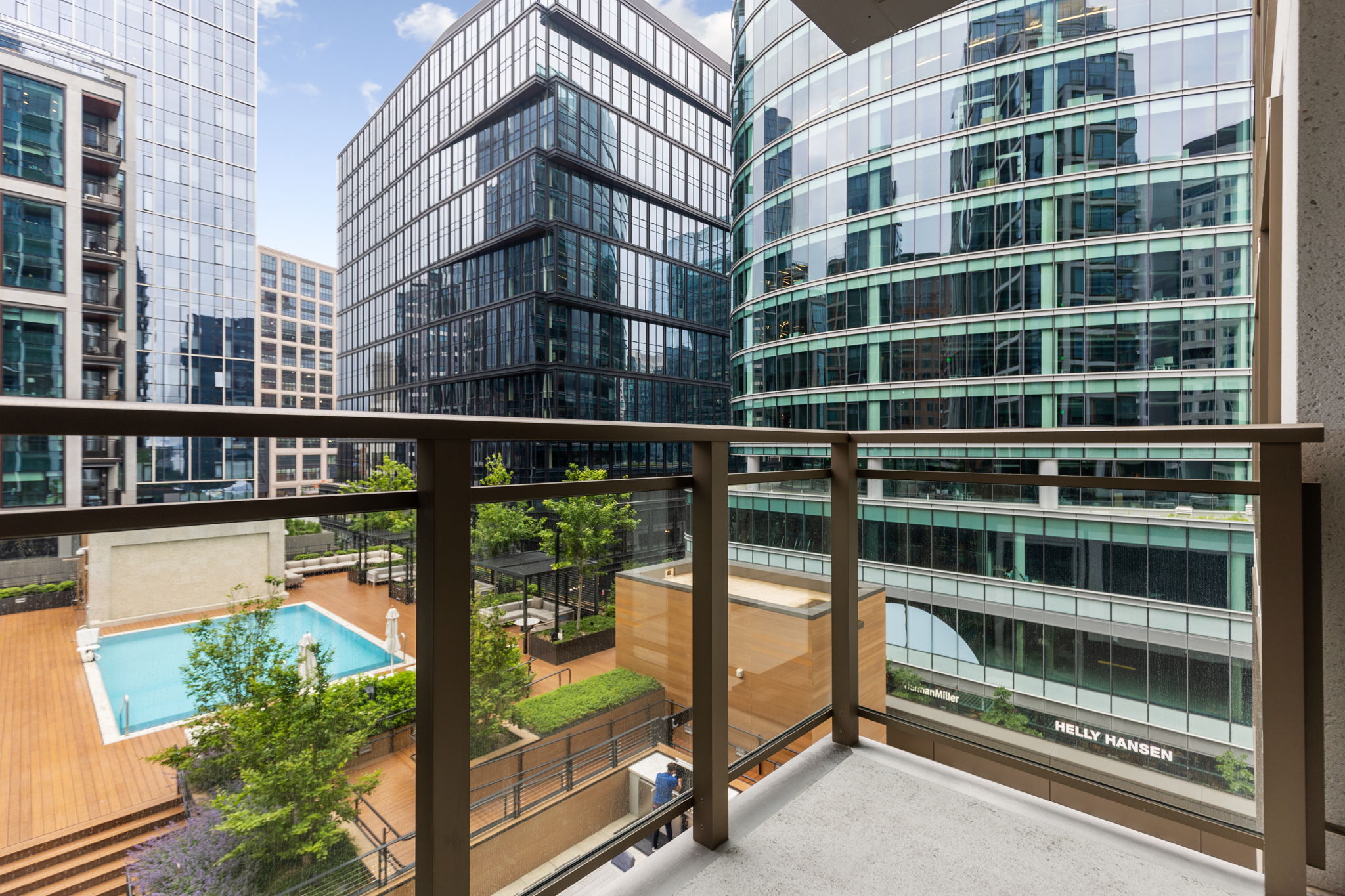 1 bed, 1.5 bath apartment for rent at 133 Seaport Blvd Unit 705, Seaport District — photo 2 of 23