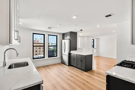 434 Massachusetts Ave, South End