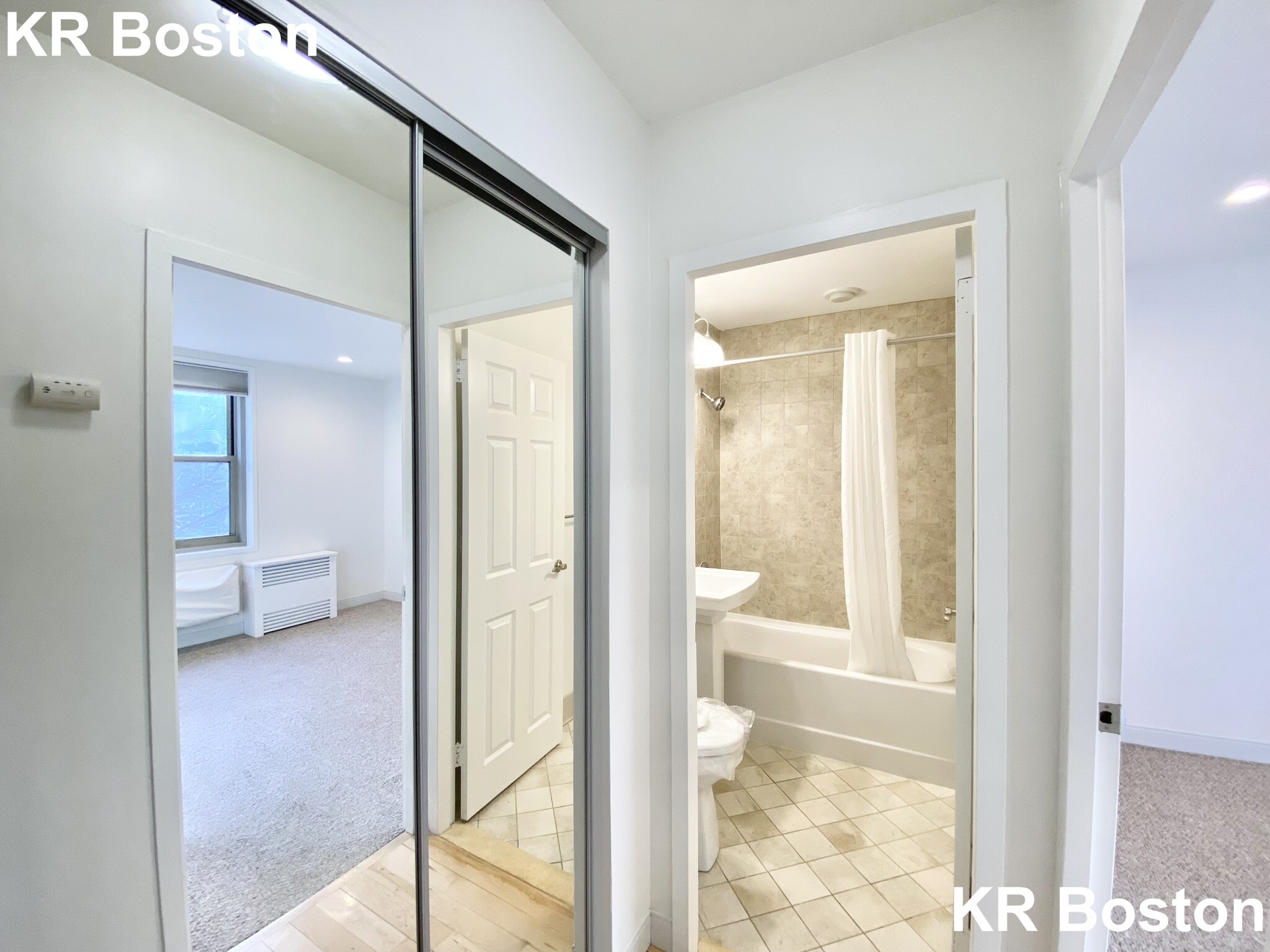 1 bed, 1 bath apartment for rent at 10 Camelot Ct Unit 10-4G, Brighton — photo 3 of 3