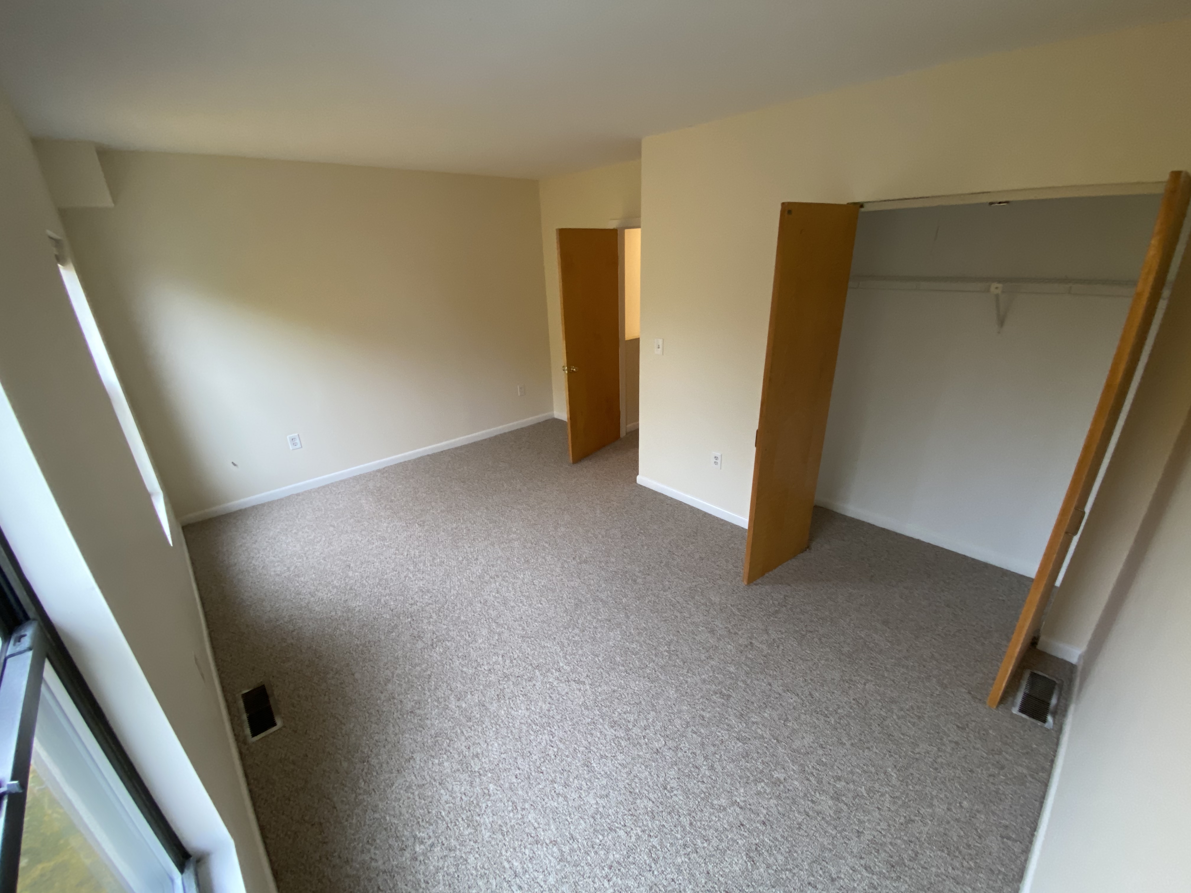 2 bed, 1.5 bath apartment for rent at 65 Riverside Ave Unit 34, Medford — photo 10 of 10