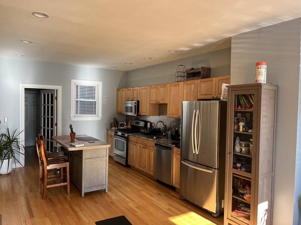 1 bed, 1 bath apartment for rent at 10 Max Ave Unit 1, East Cambridge — photo 1 of 3
