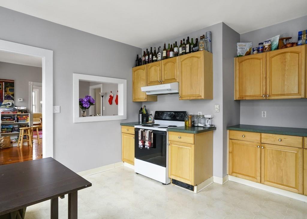5 bed, 1.5 bath apartment for rent at 10 Cutter Ave Unit 3, Davis Square — photo 6 of 8