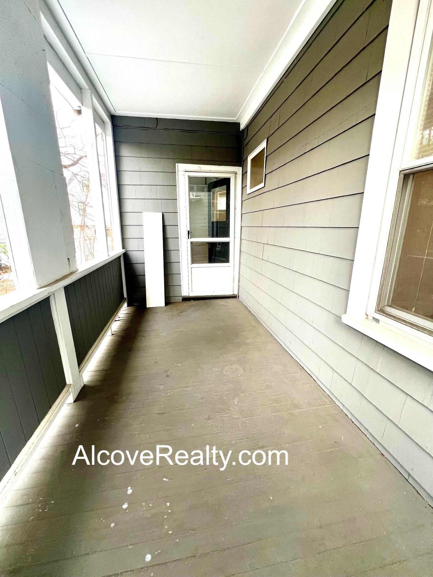 13 Farragut Ave, West Somerville