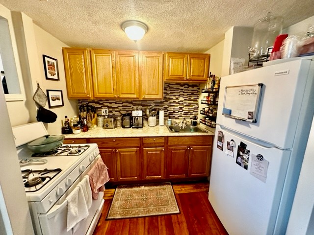 2 bed, 1 bath apartment for rent at 435 Hanover Unit 5, North End — photo 10 of 18