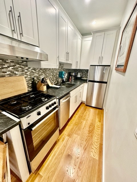 Studio bed, 1 bath apartment for rent at 24 Fleet St Unit 3D, North End — photo 9 of 10