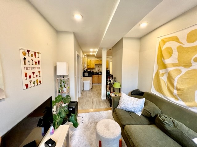 3 bed, 1 bath apartment for rent at 220 Hanover Unit 9F, North End — photo 10 of 16